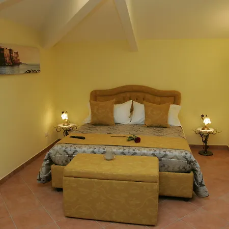 Bed & Breakfast Mercatello Relais Old Napoli