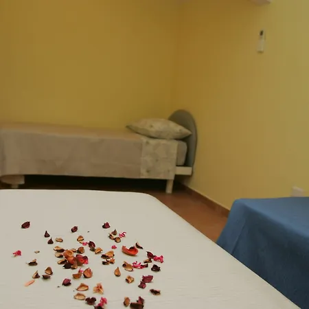 Mercatello Relais Old Bed & Breakfast Napoli