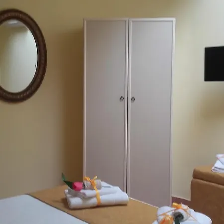 Bed & Breakfast Mercatello Relais Old 3*