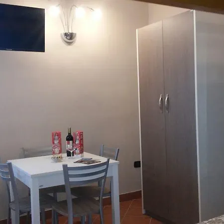 Bed & Breakfast Mercatello Relais Old 3*
