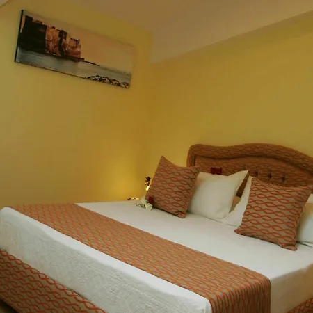 Mercatello Relais Old 3*