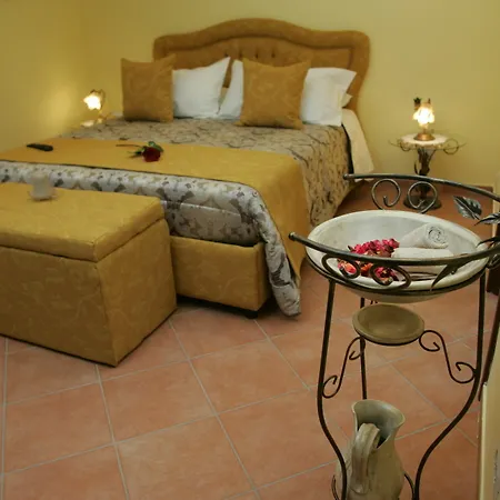 Mercatello Relais Old 3* Naples