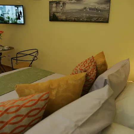 Mercatello Relais Old 3* Naples
