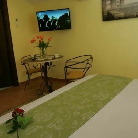 Mercatello Relais Old