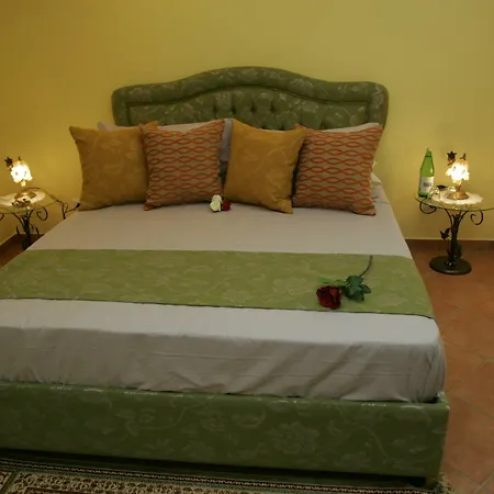 Mercatello Relais Old 3*